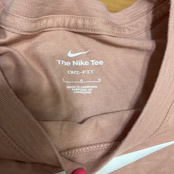 Nike Dri-FIT Swoosh (women’s t-shirt) - Picture 4 of 4